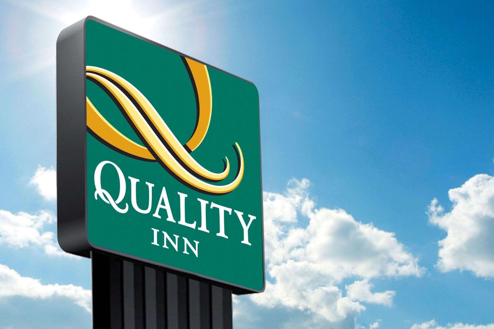 Quality Inn Near Speedway Уилксборо Экстерьер фото